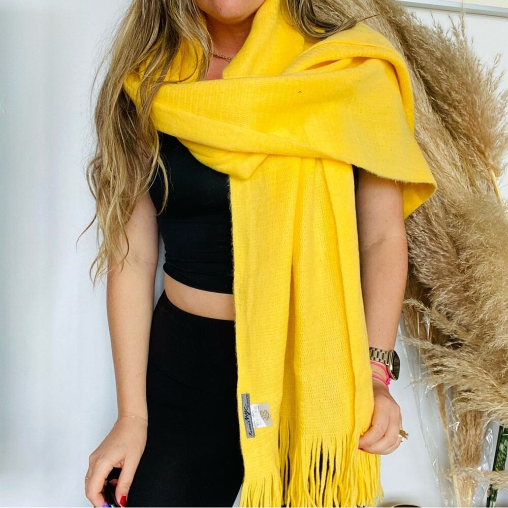 NEW NORDSTROM Bright Yellow Knit Tassel Woven Oversized Classic Scarf Wrap